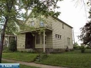 206 4th St NW, Chisholm, MN 55719