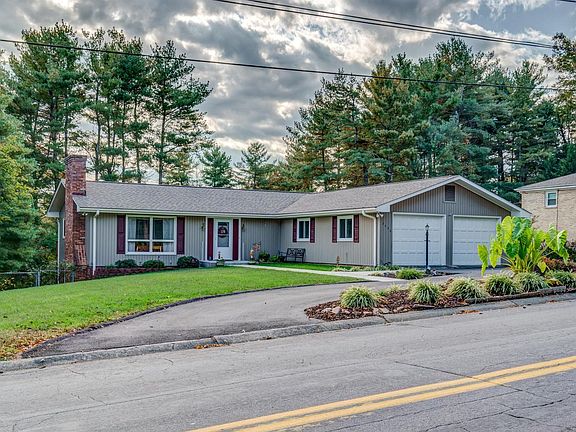 5th image of 5436 Stoneybrook Dr