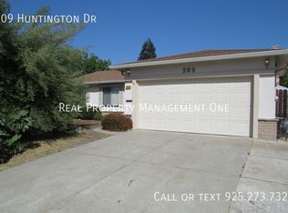 209 Huntington Dr, Antioch, CA 94509