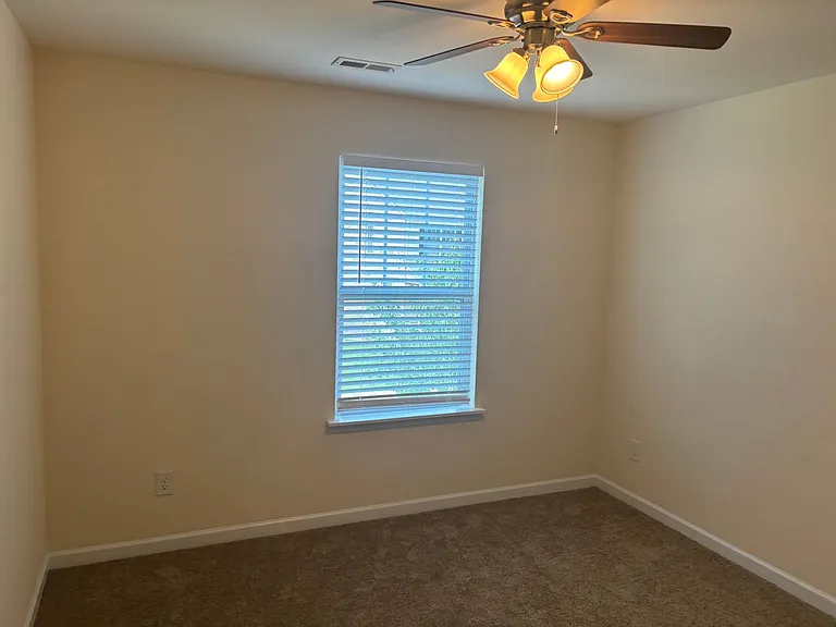4602 Quinton Ln — Photo 15