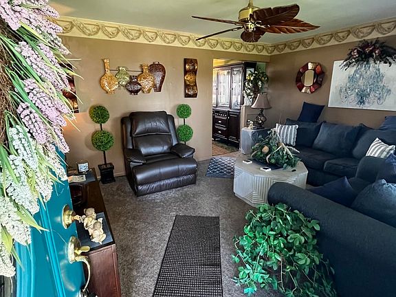 4th image of 31543 Devos Ct