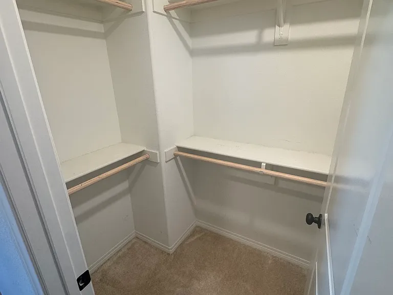 5161 Rowel St — Photo 33