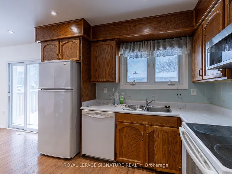 1 Eldrid Ct #MAIN — Photo 10