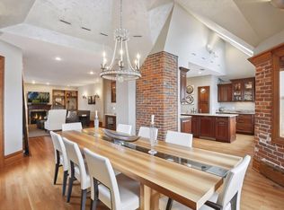 324 Summit Ave #103, Saint Paul, MN 55102