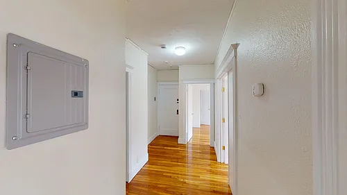 8 Vinal St Photo 1