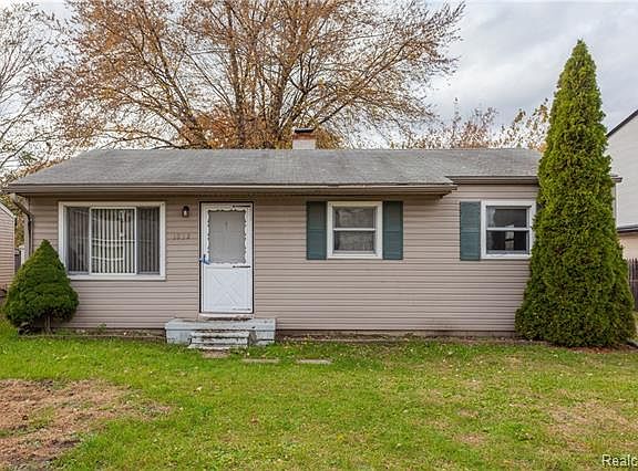 2nd image of 1832 Liddicot Ave