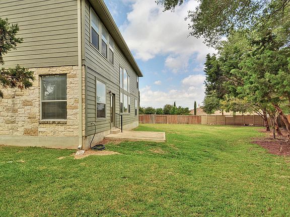 2nd image of 1530 Homewood Cir
