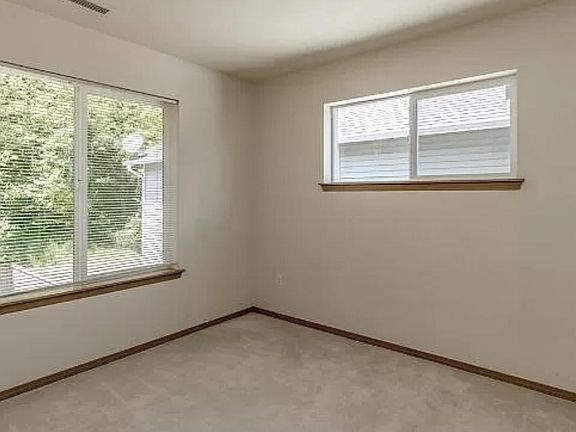 5th image of 1799 Hoffman Hill Blvd