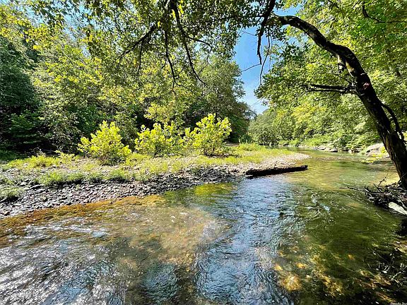 3rd image of Dry Creek Ln