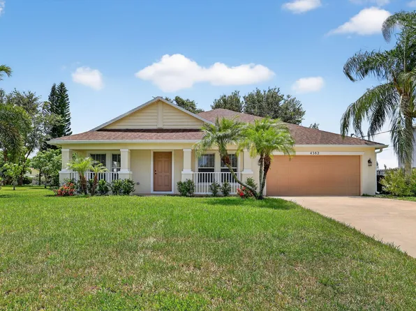 4382 SW Appleseed Road, Port St Lucie, FL 34953