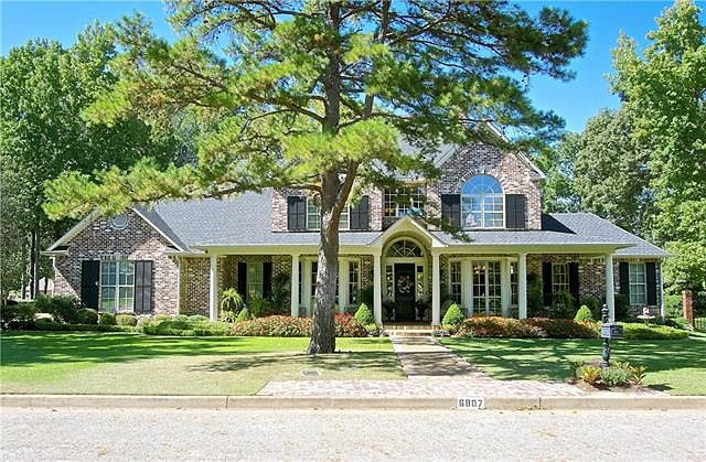 1st image of 6807 Lacosta Dr
