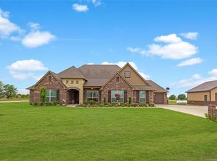 12424 Lynnwood Ln, Oologah, OK 74053