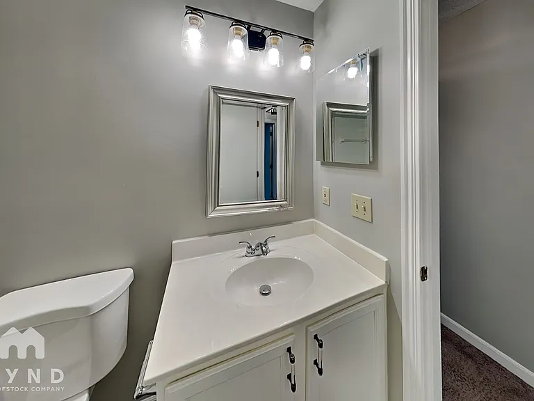 137 Ash St — Photo 18