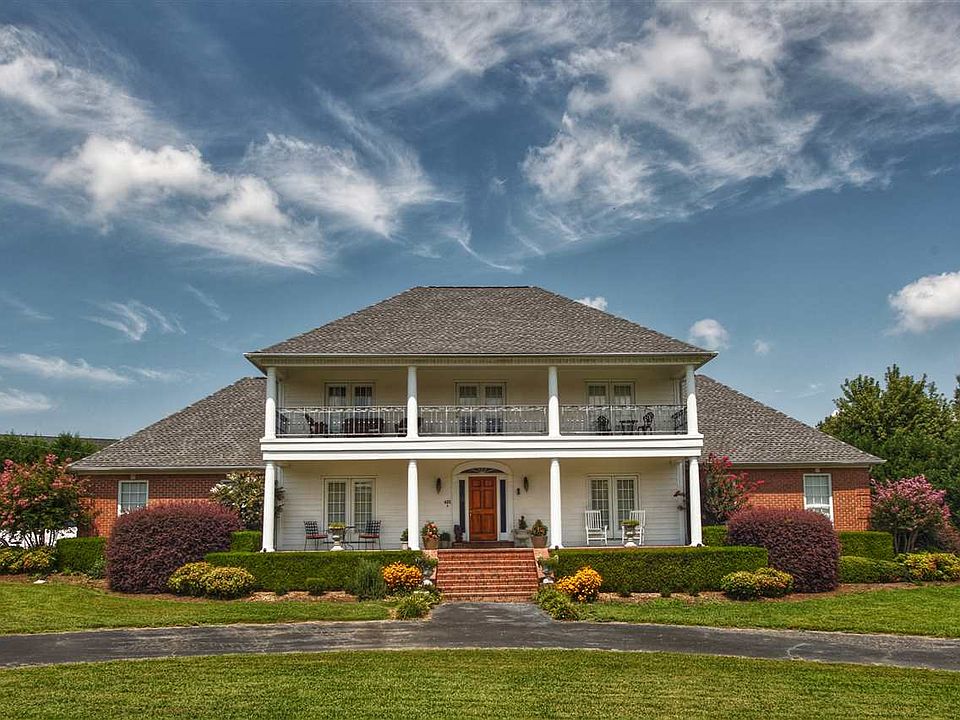 1st image of 421 Preston Dr