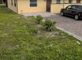 561 NW 43rd St, Pompano Beach, FL 33064
