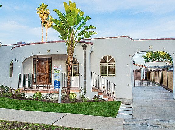 5th image of 556 N Windsor Blvd
