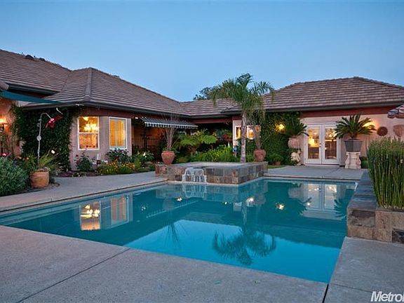 4th image of 5780 Top Rail Ln