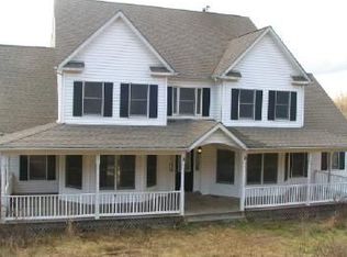 3 Sagers Farm Rd, Warwick, NY 10990