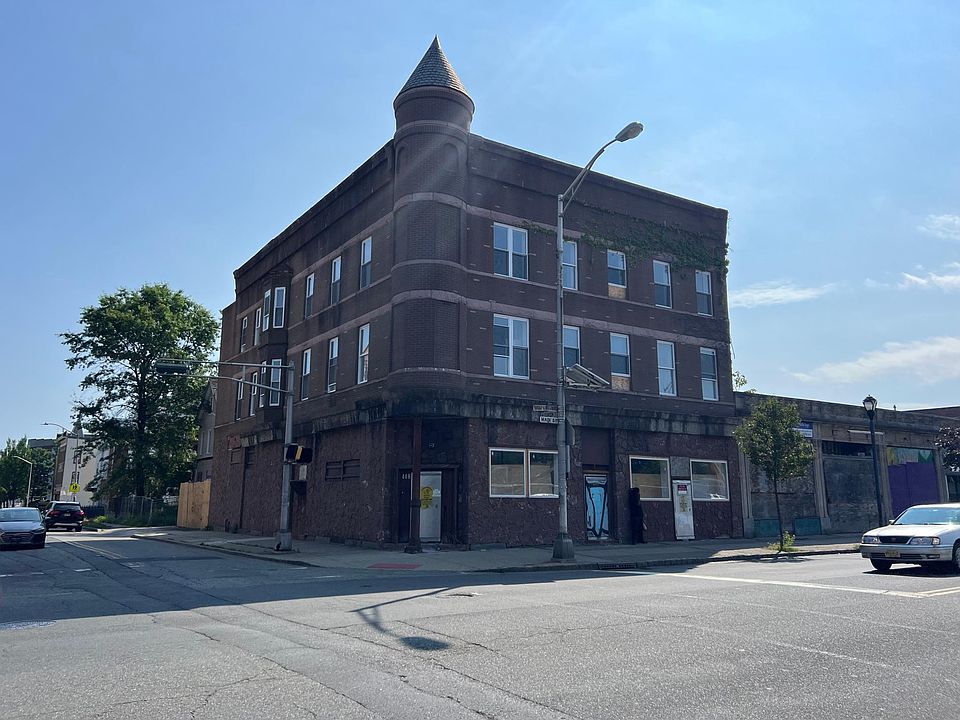 1st image of 446 Martin Luther King Jr Blvd #3