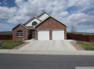 125 Indian Lookout Dr, Lander, WY 82520