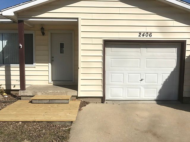 2nd image of 2406 Arden Dr