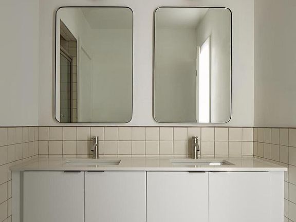 5th image of 2007 Cambridge St #9