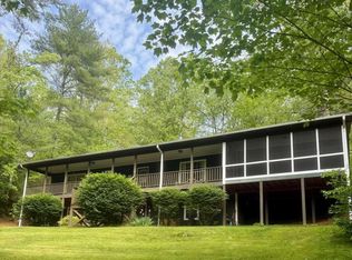 3517 Duncan Bridge Rd, Cleveland, GA 30528