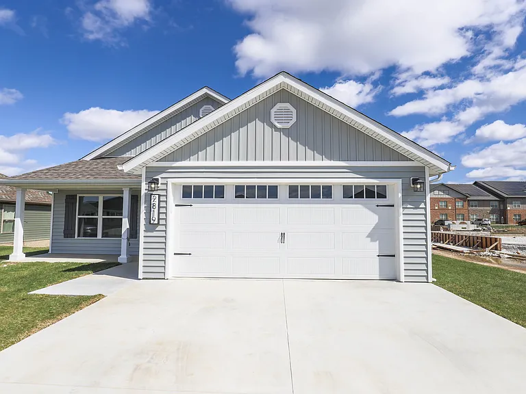 2819 Nellie Ave — Photo 1