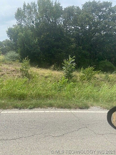 2nd image of 3 N Basin Rd