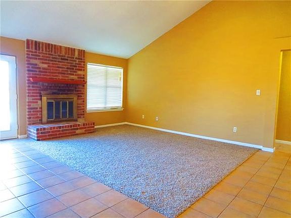 3rd image of 2550 Slaton Dr