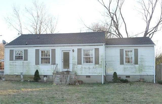 1st image of 2124 SE McClung Ave