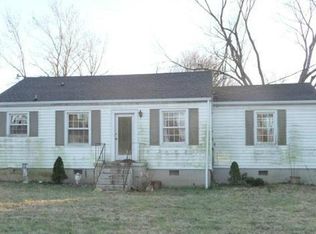 2124 SE McClung Ave, Knoxville, TN 37920