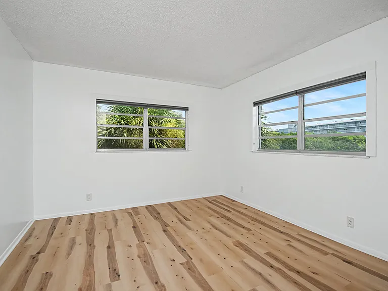 5501 NW 2nd Ave #3140 — Photo 12