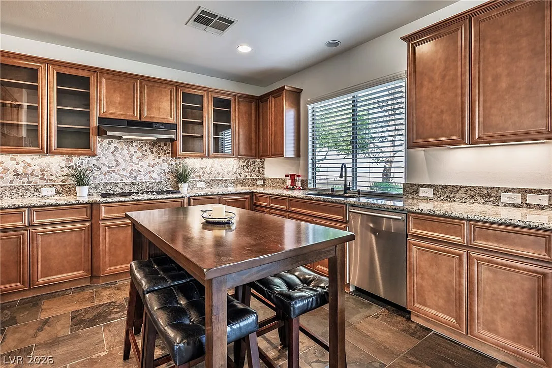 2 bed, 2.0 bath, 1156 sqft, $2,500 — Photo 4