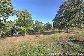 4th image of 1 Lakeview Rd