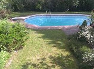3950 Summerway Ln, Hamburg, NY 14075
