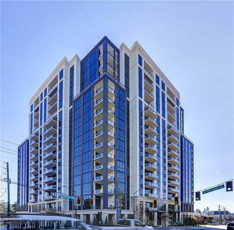 2 bed, 2.5 bath, 1470 sqft, $8,100 — Photo 1