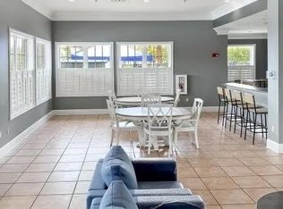 8210 Green Parrot Rd UNIT 105, Jacksonville, FL 32256
