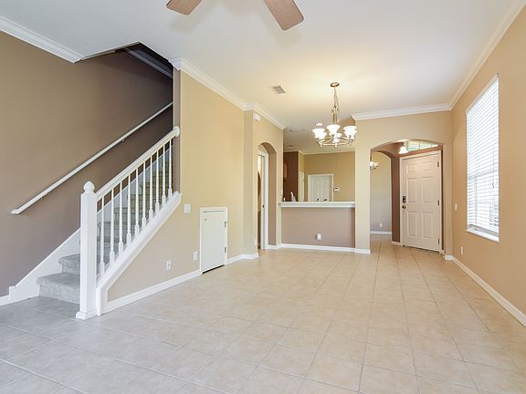 4th image of 4215 Bismarck Palm Dr