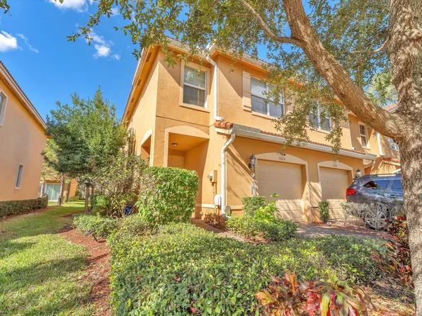 5824 Monterra Club Drive #5824, Lake Worth, FL 33463