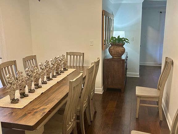 4th image of 1208 Fisher Park St