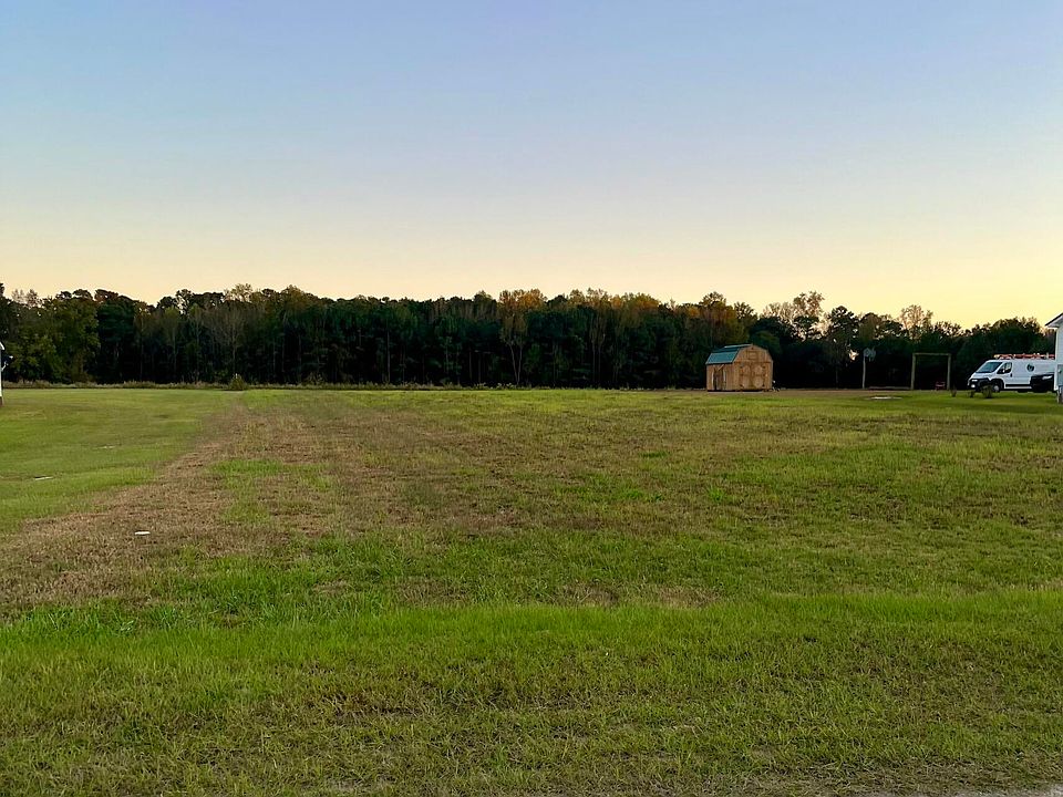 1st image of 117 Whispering Pines Lane