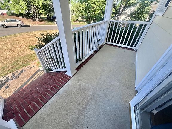2nd image of 2029 Battlewood Rd