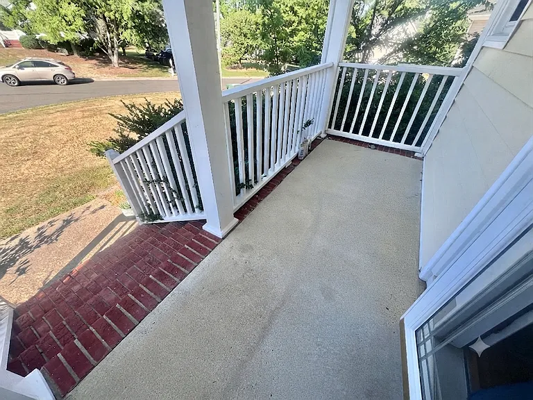 2029 Battlewood Rd — Photo 2