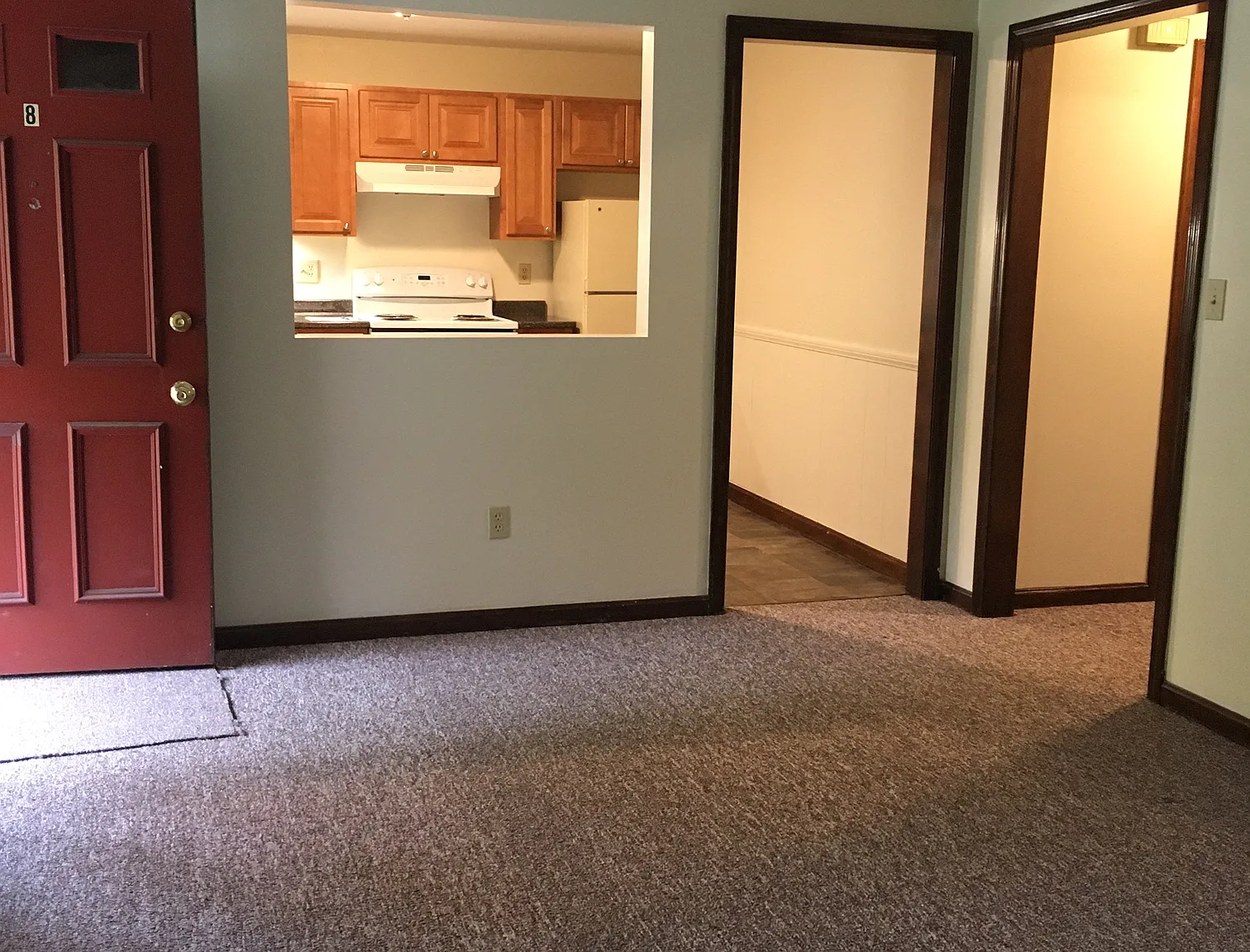 2 bed, 700 sqft, $1,600 — Photo 1