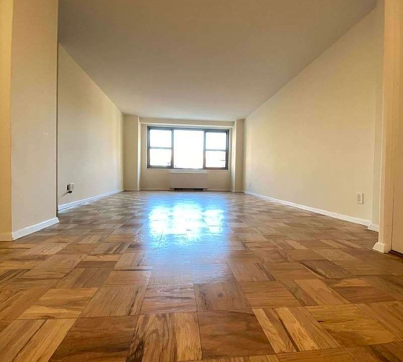 1st image of 250 E 63rd St #8I