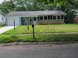 6727 Jackson St, Merrillville, IN 46410