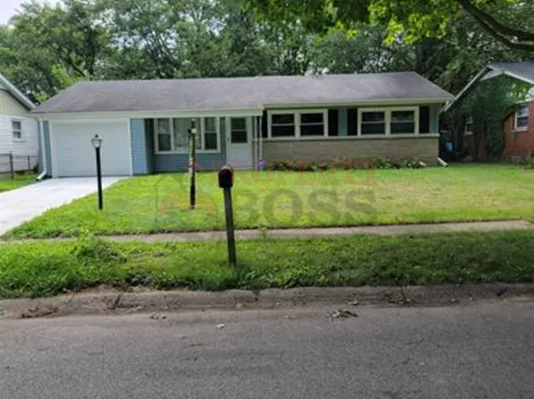 6727 Jackson St, Merrillville, IN 46410