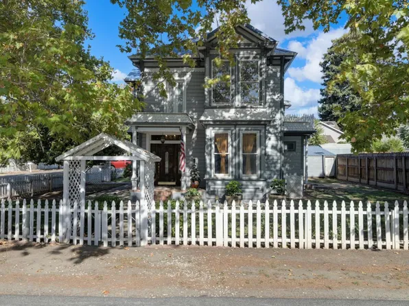 104 S Church St, Ione, CA 95640