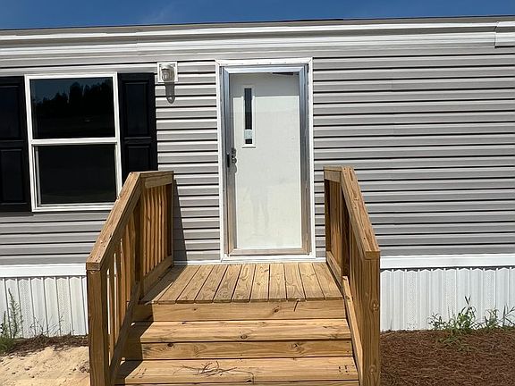 2nd image of 1012 Evergreen Dr